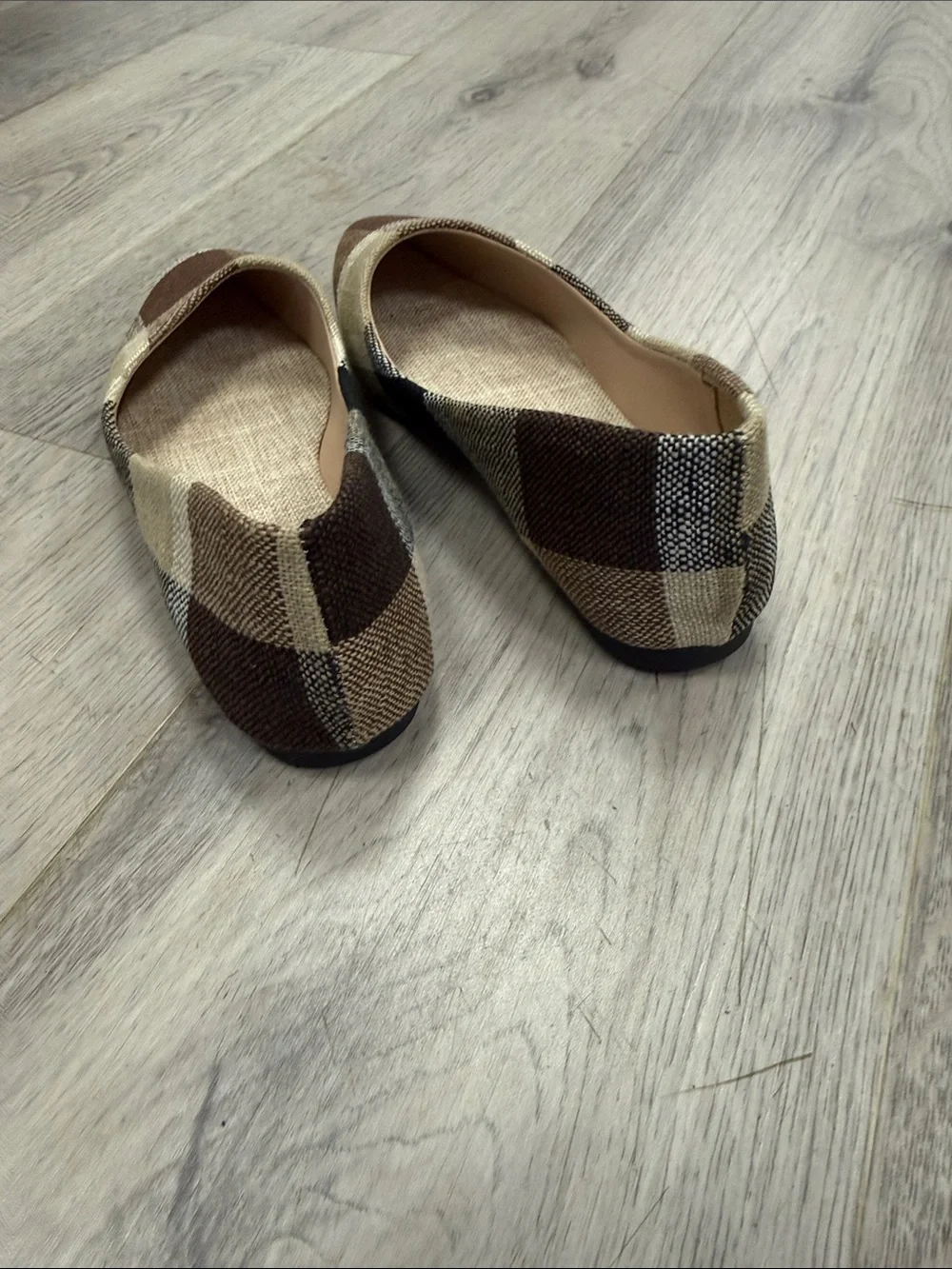 SHEIN Brown and Cream Plaid Pointed-Toe Flats, new without tags